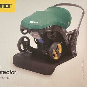Doona seat protector cover still in the box never used